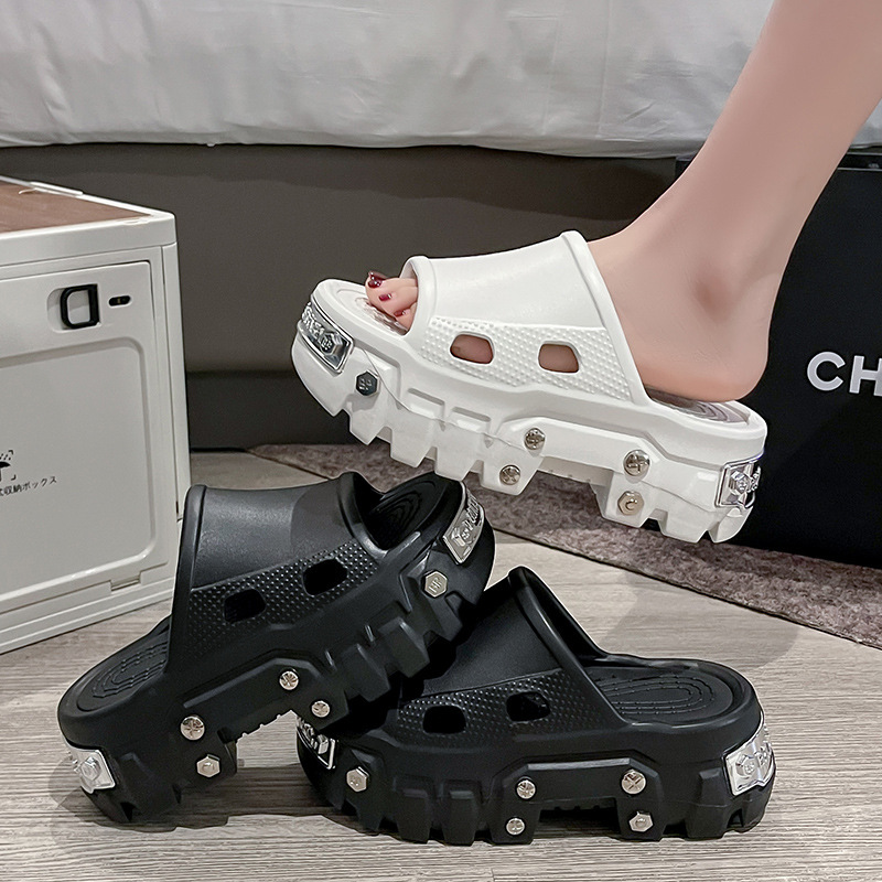 Women'S Shoes Paris - รองเท้าแตะผู้หญิงแฟชั่น สไตล์พังก์ ประดับหมุด รองเท้าผู้หญิงเสริมส้น พื้นหนา ป้องกันการลื่นไถล