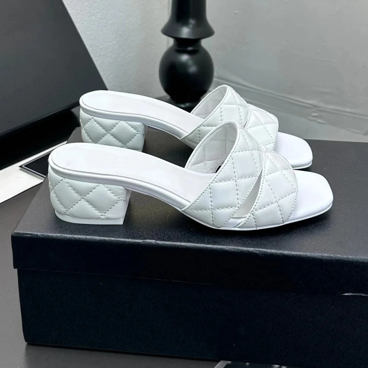 Women'S Shoes Paris - รองเท้าเต้นรำปารีสปี 2026 รองเท้าส้นเตี้ยหนังแท้สำหรับผู้หญิง รุ่นใหม่ปี 2025 รองเท้าหัวมน