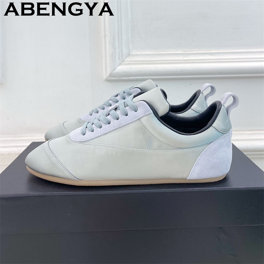 สีชมพูซาตินรอบนิ้วเท้าแบบผูกเช - Oxford Lace Up Women บทวิจารณ์และราคา